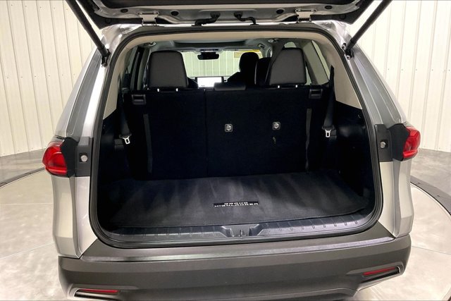 Certified 2025 Toyota Grand Highlander AWD image 40