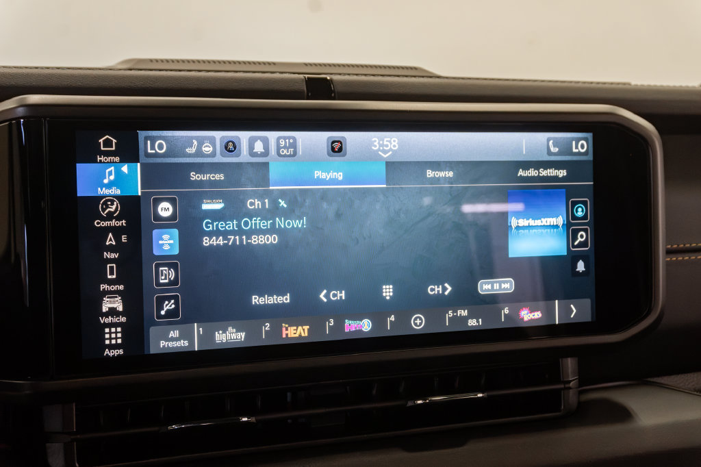 New 2027 Jeep Wrangler Unlimited Sahara AWD/4WD image 18