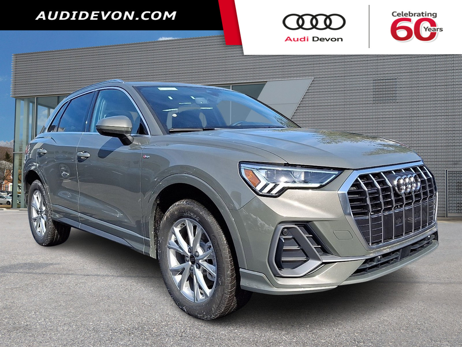 New 2025 Audi Q3 2.0T Premium