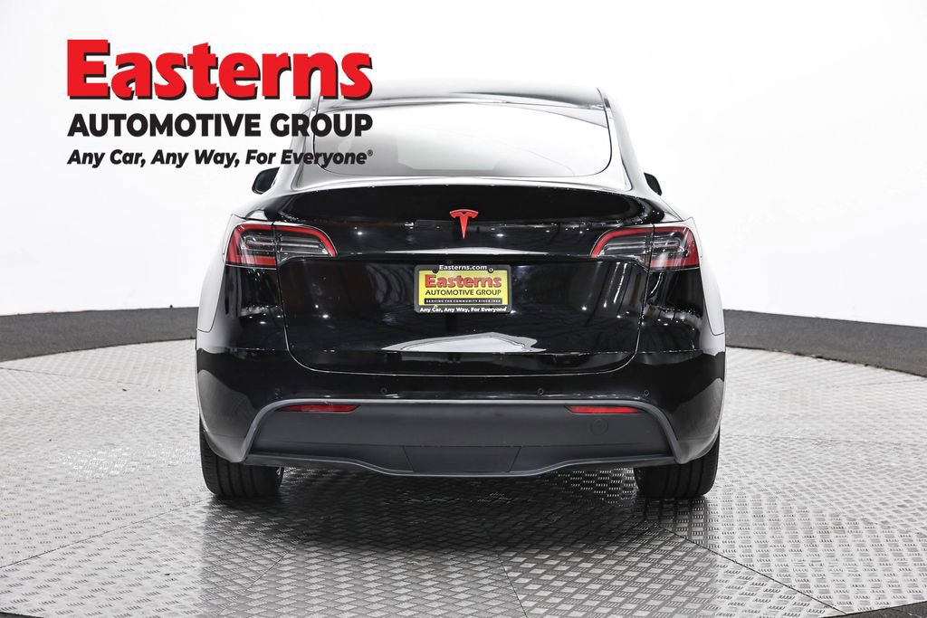 Used 2022 Tesla Model Y Long Range AWD/4WD image 6