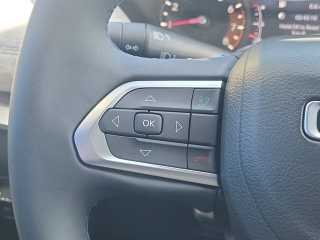 Used 2022 Jeep Compass Latitude FWD image 19