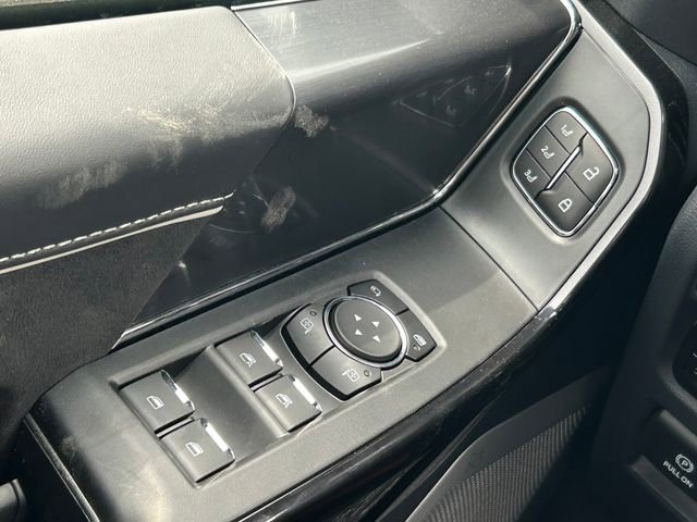 New 2025 Ford F150 Lightning Platinum image 24
