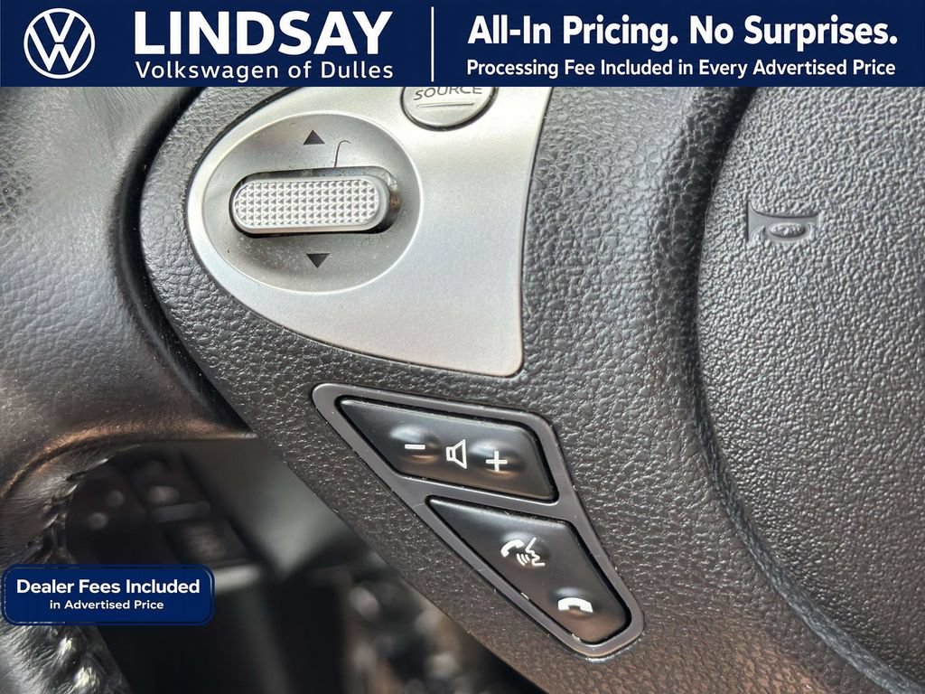 Used 2014 Nissan Juke SL AWD/4WD image 20