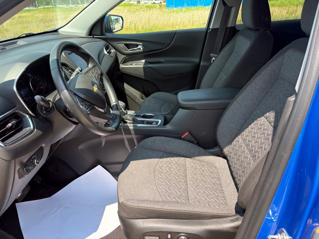 Used 2024 Chevrolet Equinox LT FWD image 5