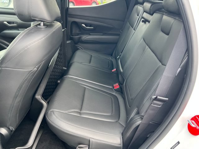 Used 2025 Hyundai Santa Cruz SEL FWD image 24
