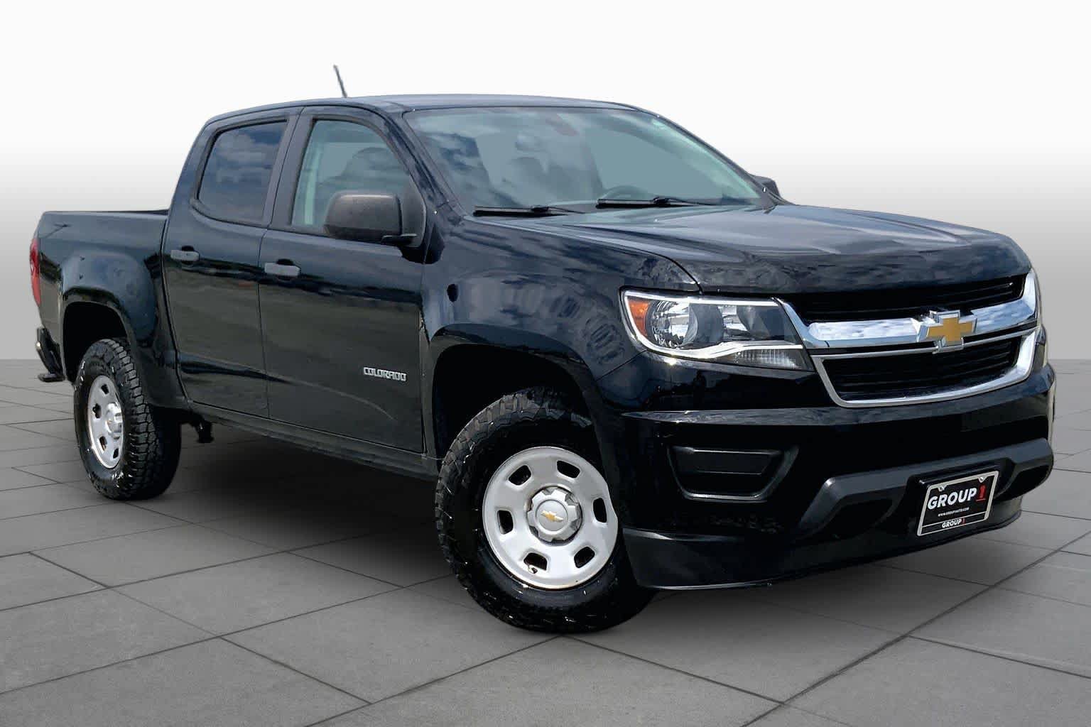 Used 2020 Chevrolet Colorado W/T w/ WT Convenience Package RWD image 3