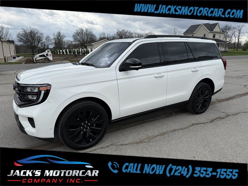 Used 2025 Ford Expedition Platinum w/ Stealth Appearance Package AWD/4WD image 11