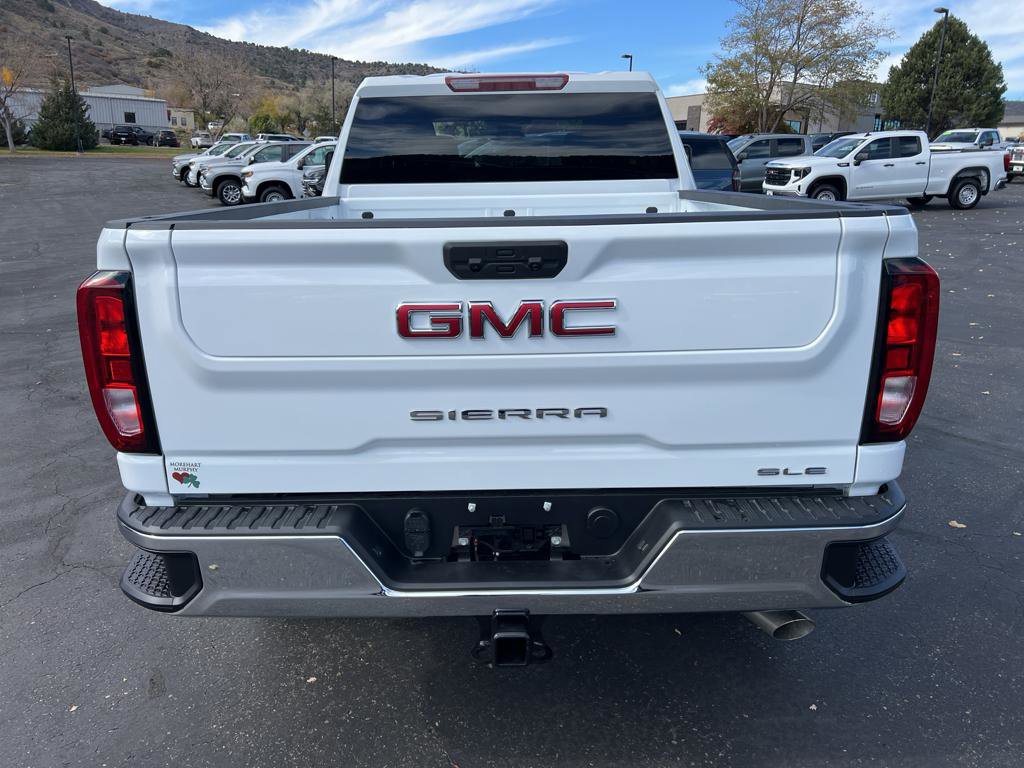 New 2026 GMC Sierra 2500 SLE image 7