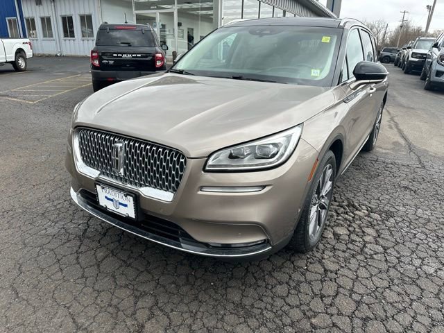 Used 2020 Lincoln Corsair Reserve w/ Equipment Group 202A image 9