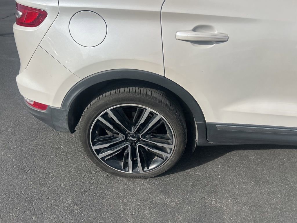 Used 2017 Lincoln MKC Reserve image 13