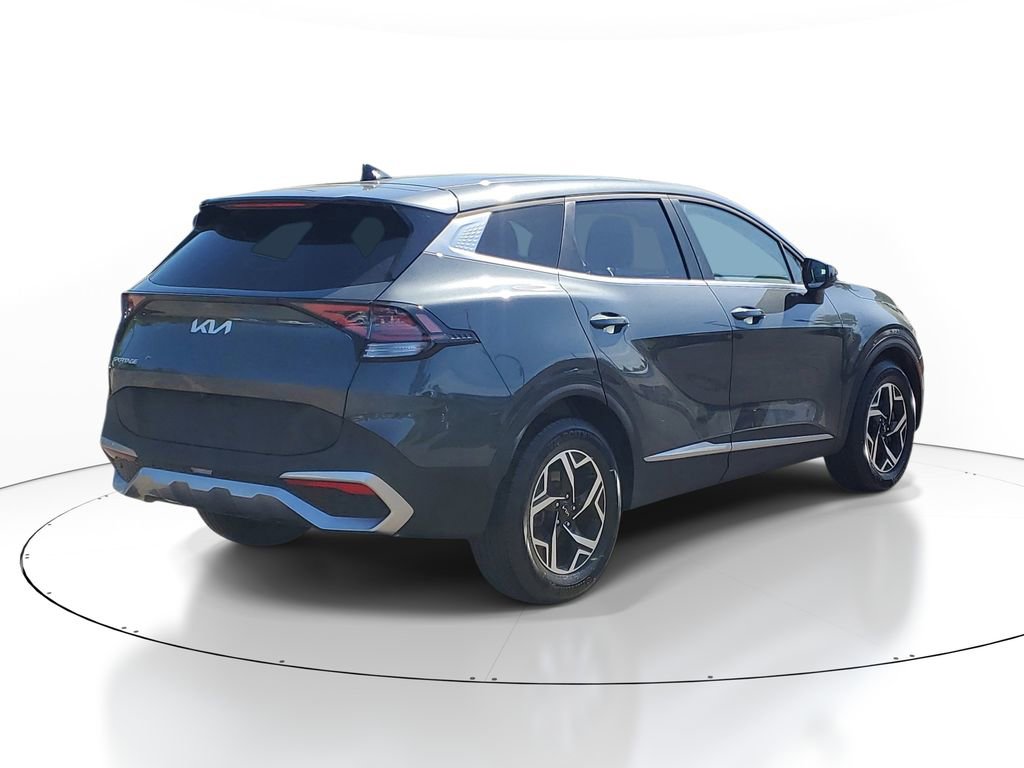Certified 2024 Kia Sportage LX FWD image 4