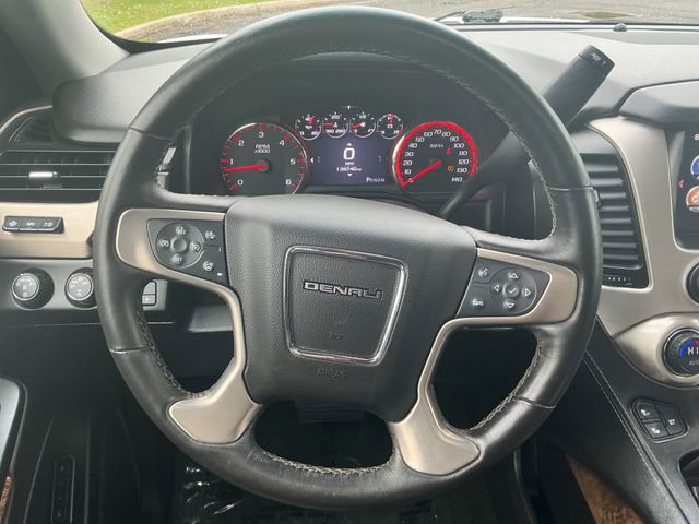 Used 2016 GMC Yukon Denali w/ Open Road Package image 16