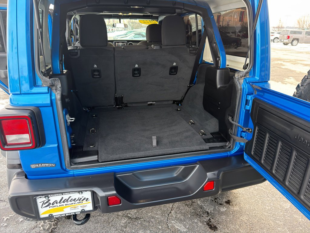 Used 2022 Jeep Wrangler Unlimited Sport AWD/4WD image 13