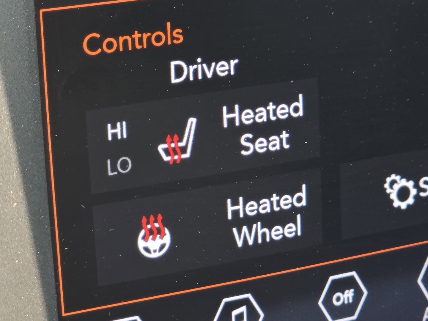 Used 2019 Jeep Compass Latitude w/ Cold Weather Group image 7