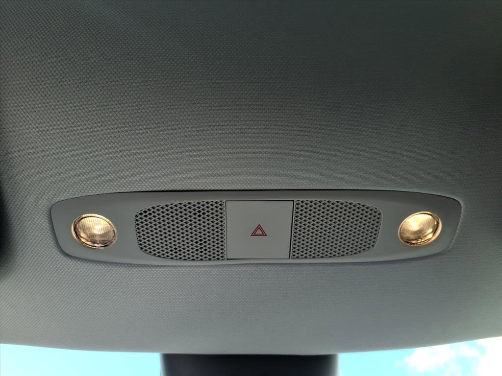 Used 2021 Tesla Model Y Long Range image 17