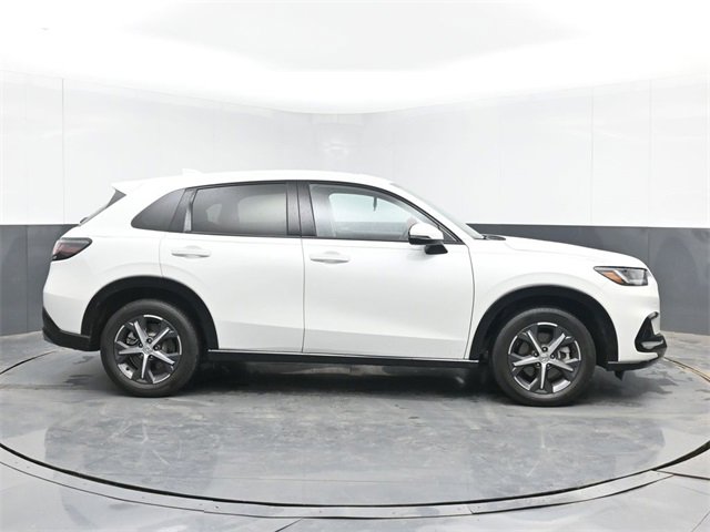 Used 2023 Honda HR-V EX-L image 11