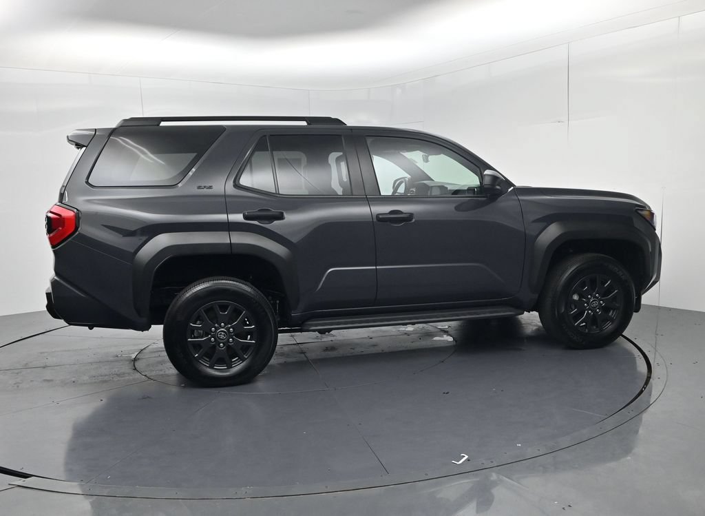 Used 2025 Toyota 4Runner SR5 AWD/4WD image 8