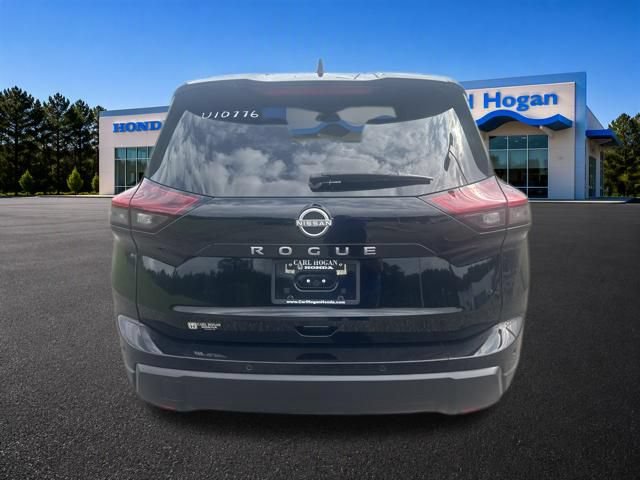 Used 2024 Nissan Rogue S FWD image 8