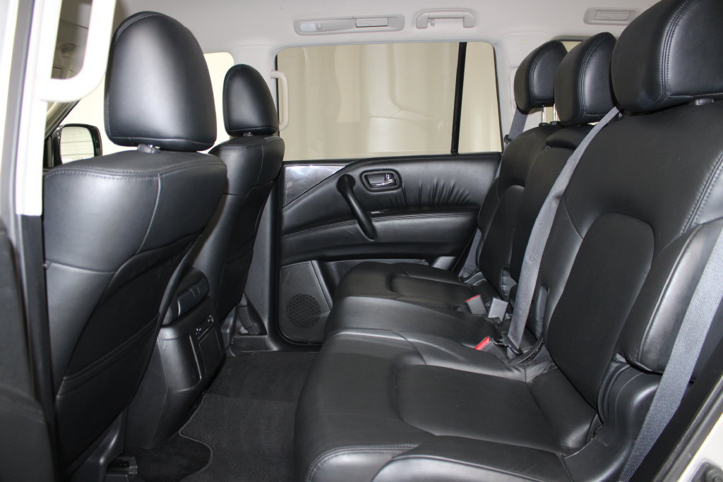 Used 2024 Nissan Armada SV RWD image 28