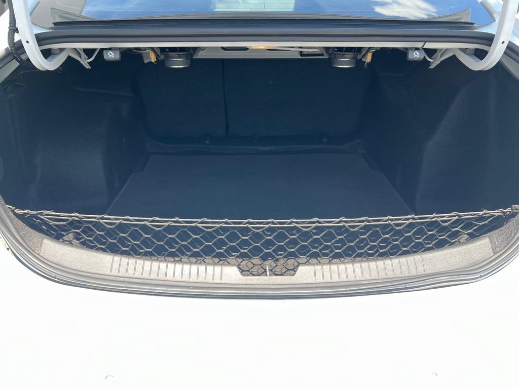 Used 2022 Chevrolet Malibu Premier FWD image 18