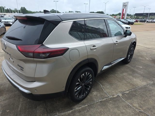 Certified 2026 Nissan Rogue Platinum w/ Platinum Premium Package AWD/4WD image 6