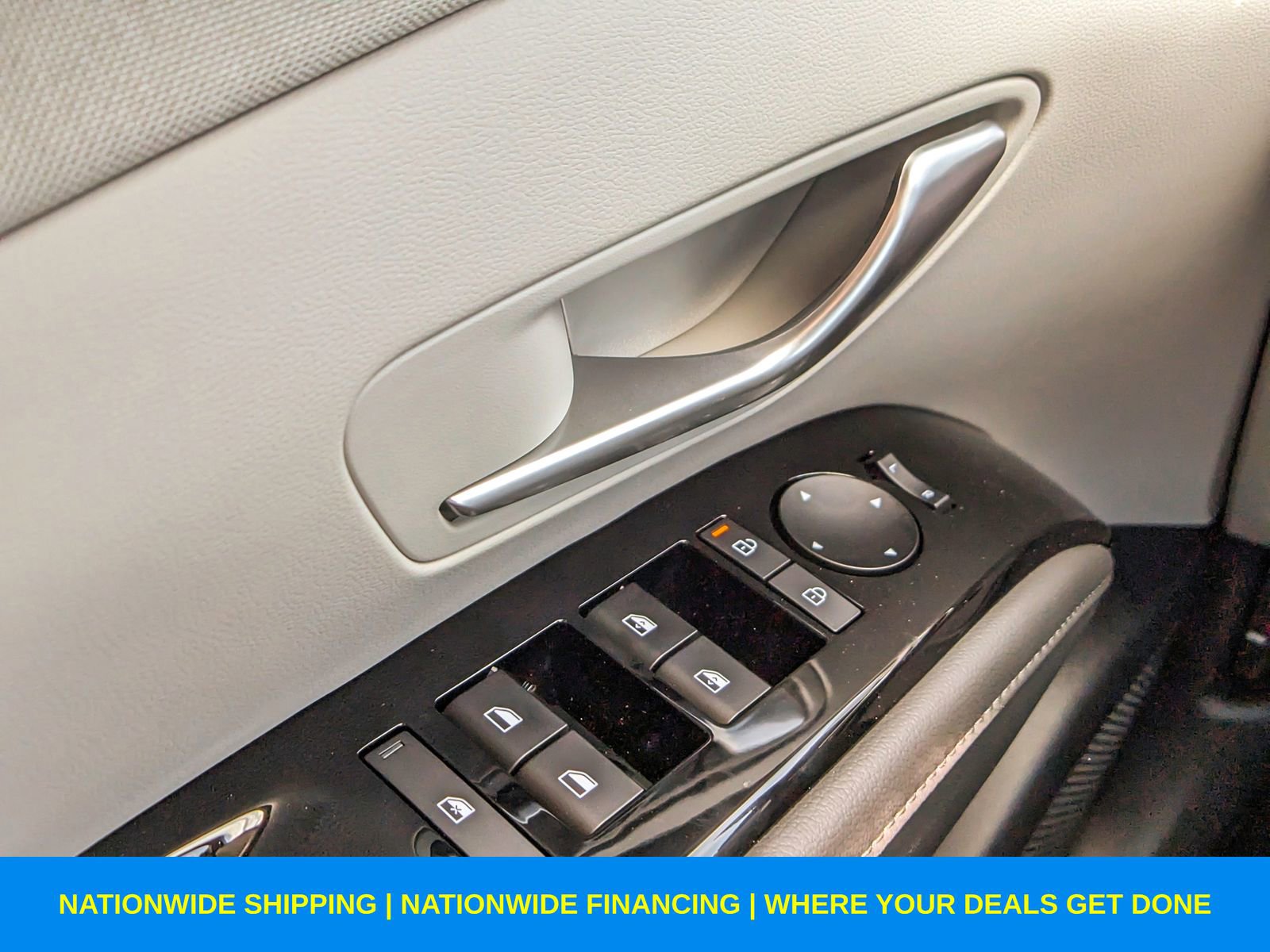 New 2025 Hyundai Tucson Limited image 39