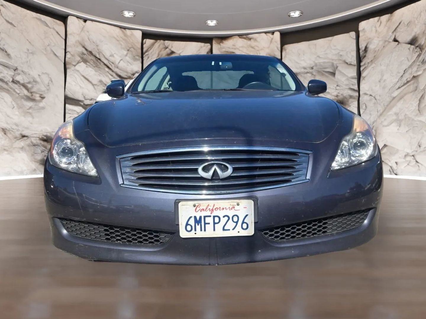 Used 2010 INFINITI G37 Journey w/ Premium Pkg image 2