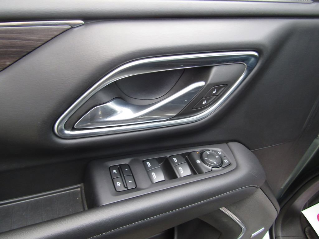 Used 2024 Chevrolet Tahoe LT image 24