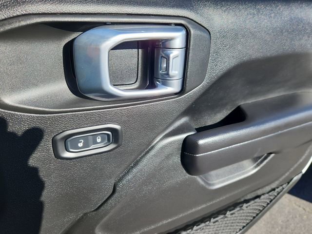 Used 2021 Jeep Wrangler Unlimited Sport image 15