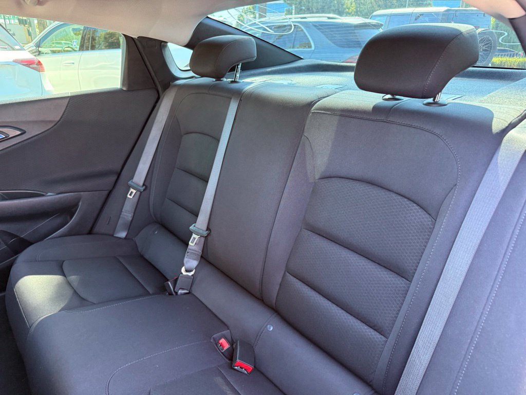 Used 2022 Chevrolet Malibu LS FWD image 10