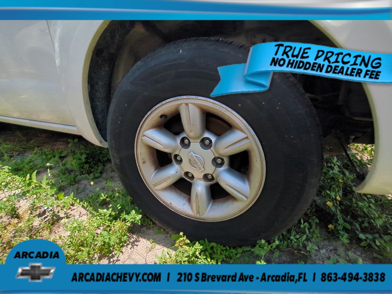 Used 2004 Nissan Frontier XE w/ (VTP) Value Truck Pkg RWD image 9