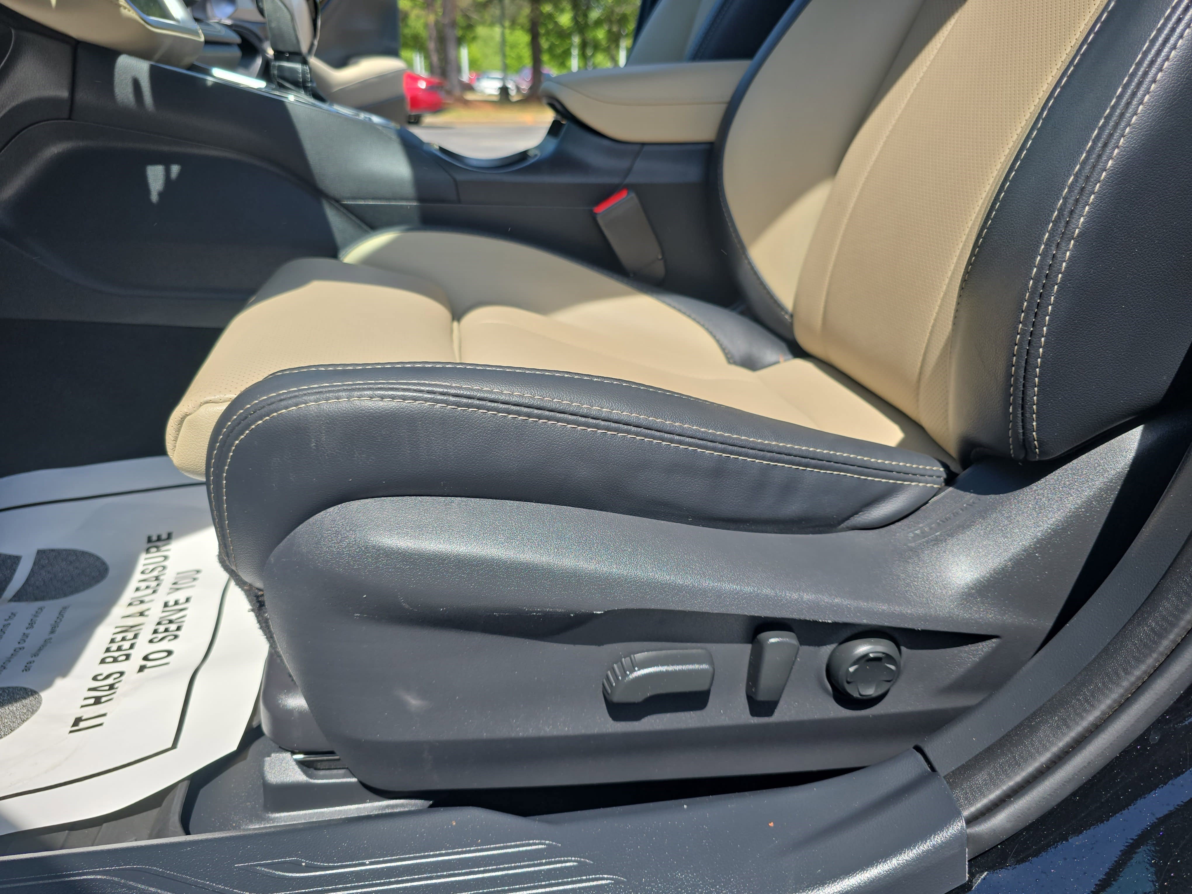 Used 2023 Subaru Outback Limited AWD/4WD image 31