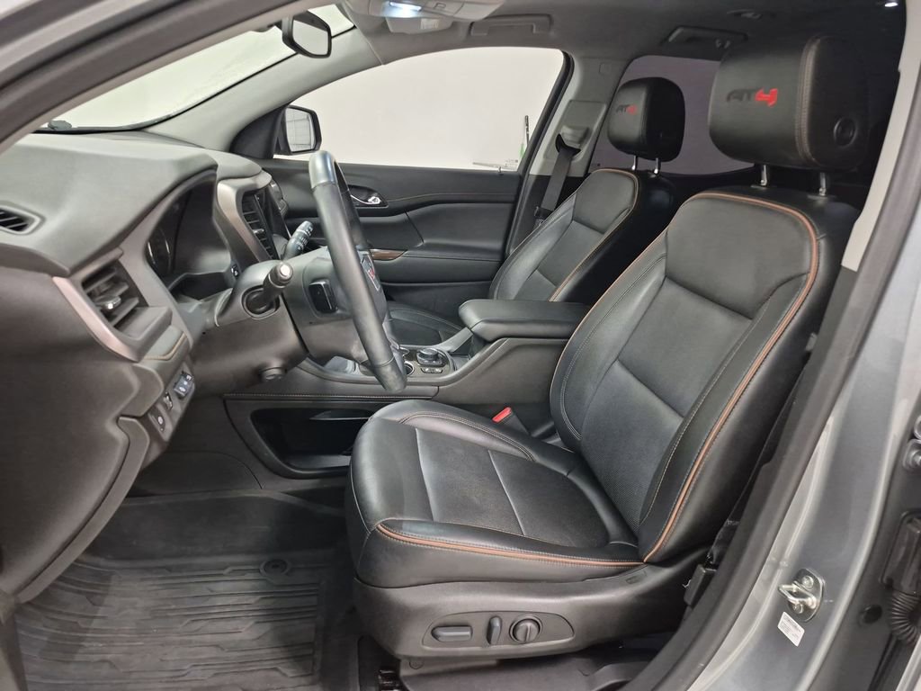 Used 2023 GMC Acadia AT4 w/ Technology Package image 20