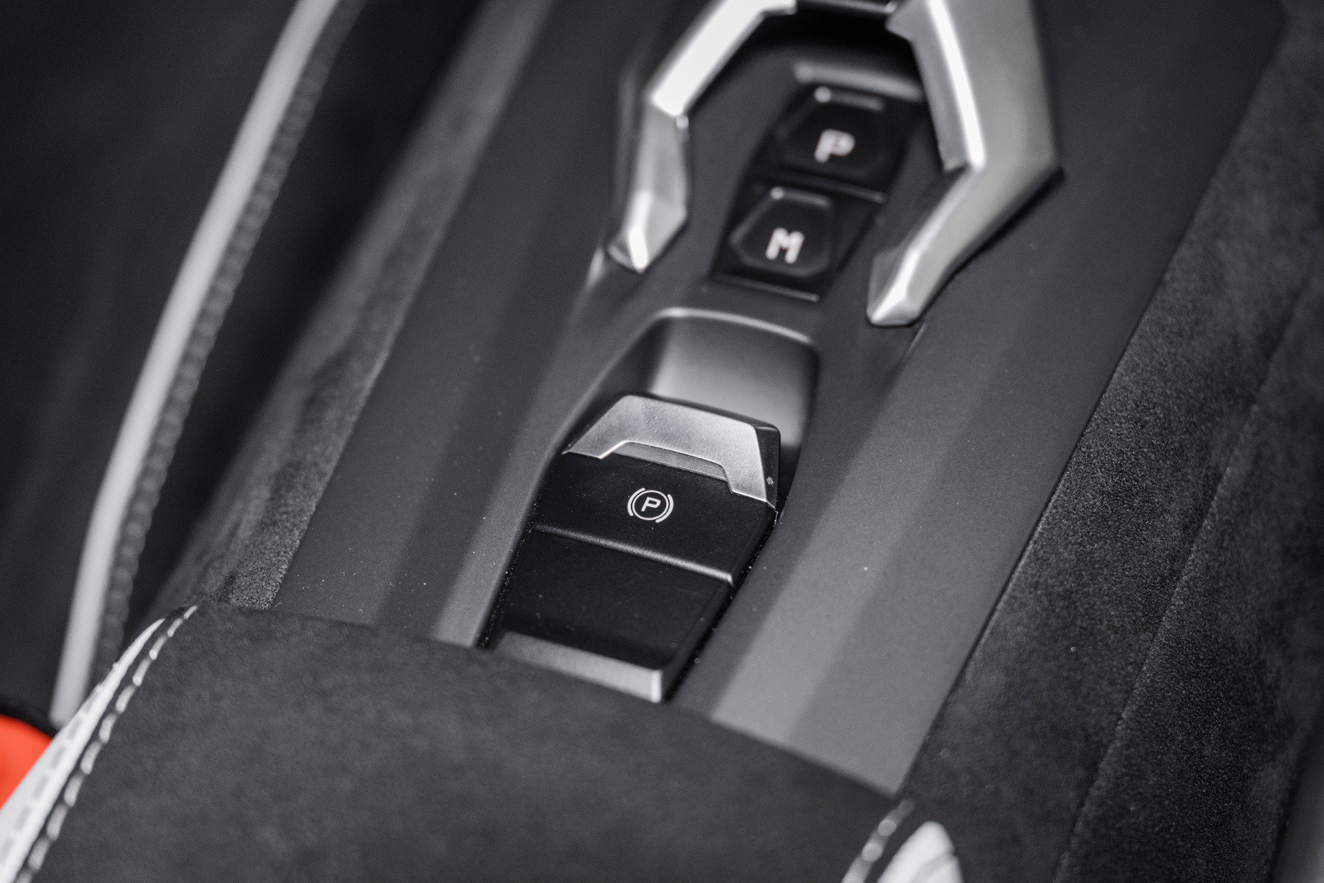 Used 2023 Lamborghini Huracan STO RWD image 39