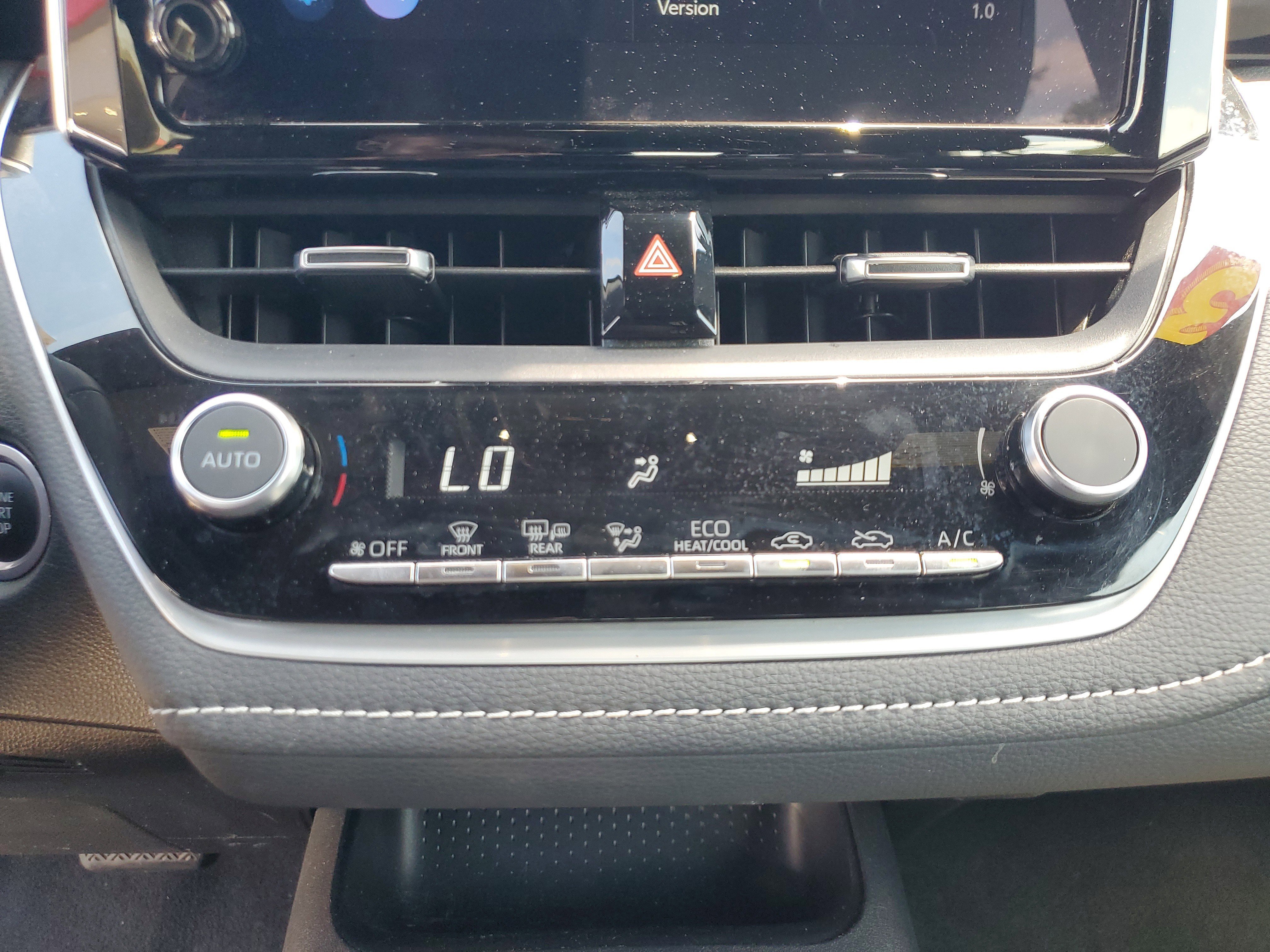 Used 2023 Toyota Corolla SE FWD image 20