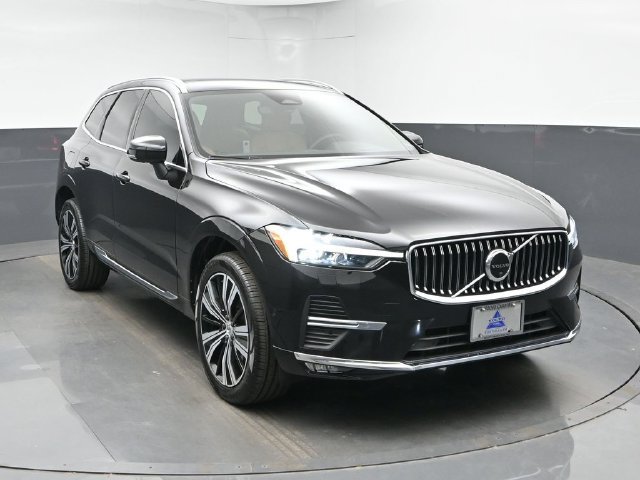 Used 2023 Volvo XC60 B6 Ultimate w/ Climate Package AWD/4WD image 2