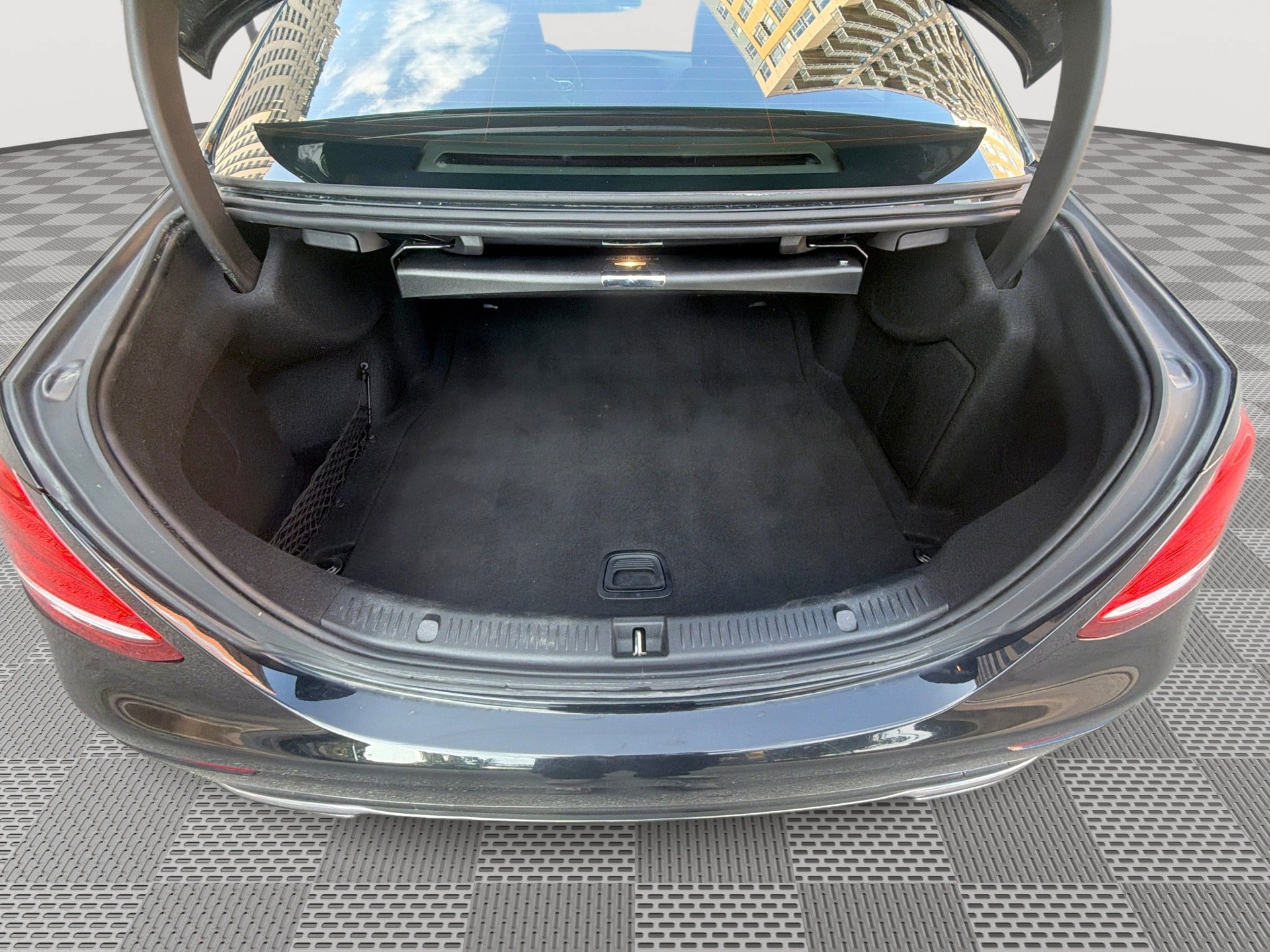 Used 2019 Mercedes-Benz E 450 4MATIC Sedan image 22