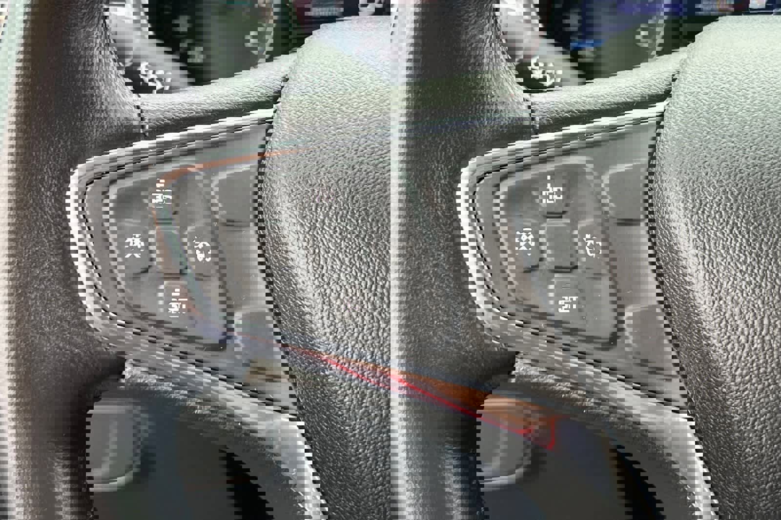 Used 2019 Chevrolet Equinox LT image 31