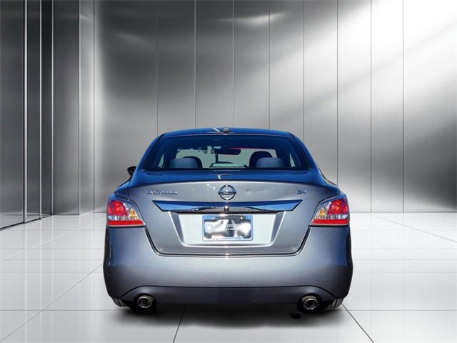 Used 2015 Nissan Altima 2.5 SV image 25