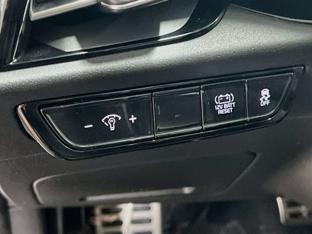Certified 2023 Kia Niro EX Touring FWD image 10