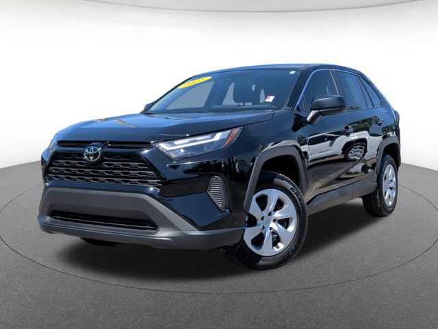 Used 2025 Toyota RAV4 LE FWD video 1