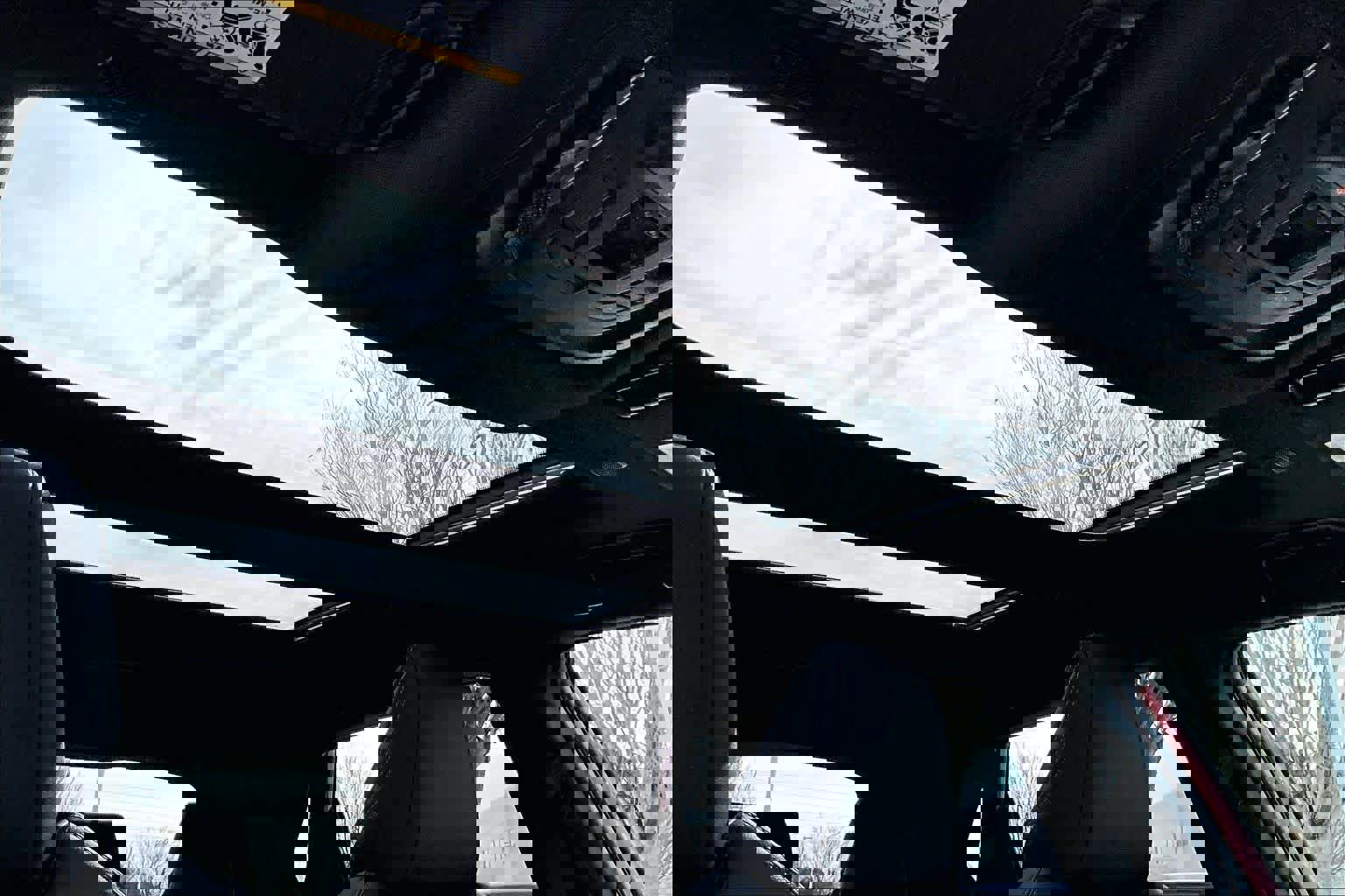 Used 2024 Toyota bZ4X Limited image 14