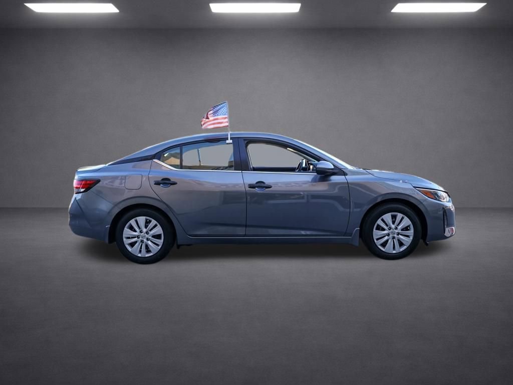 Used 2025 Nissan Sentra S FWD image 3