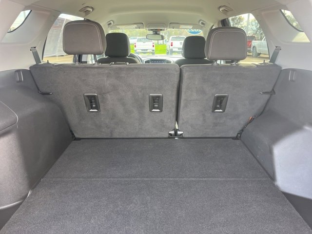 Used 2023 GMC Terrain SLE w/ Driver Convenience Package image 42