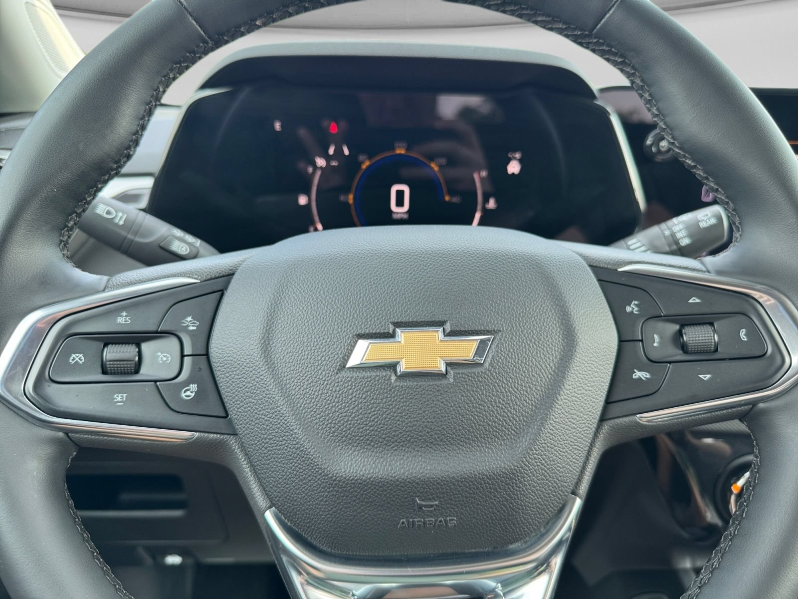 Used 2024 Chevrolet TrailBlazer LT w/ LT Cold Weather Package AWD/4WD image 17