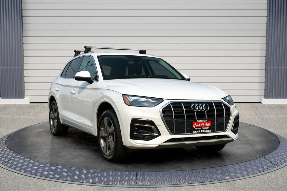 Used 2023 Audi Q5 2.0T Premium w/ Convenience Package