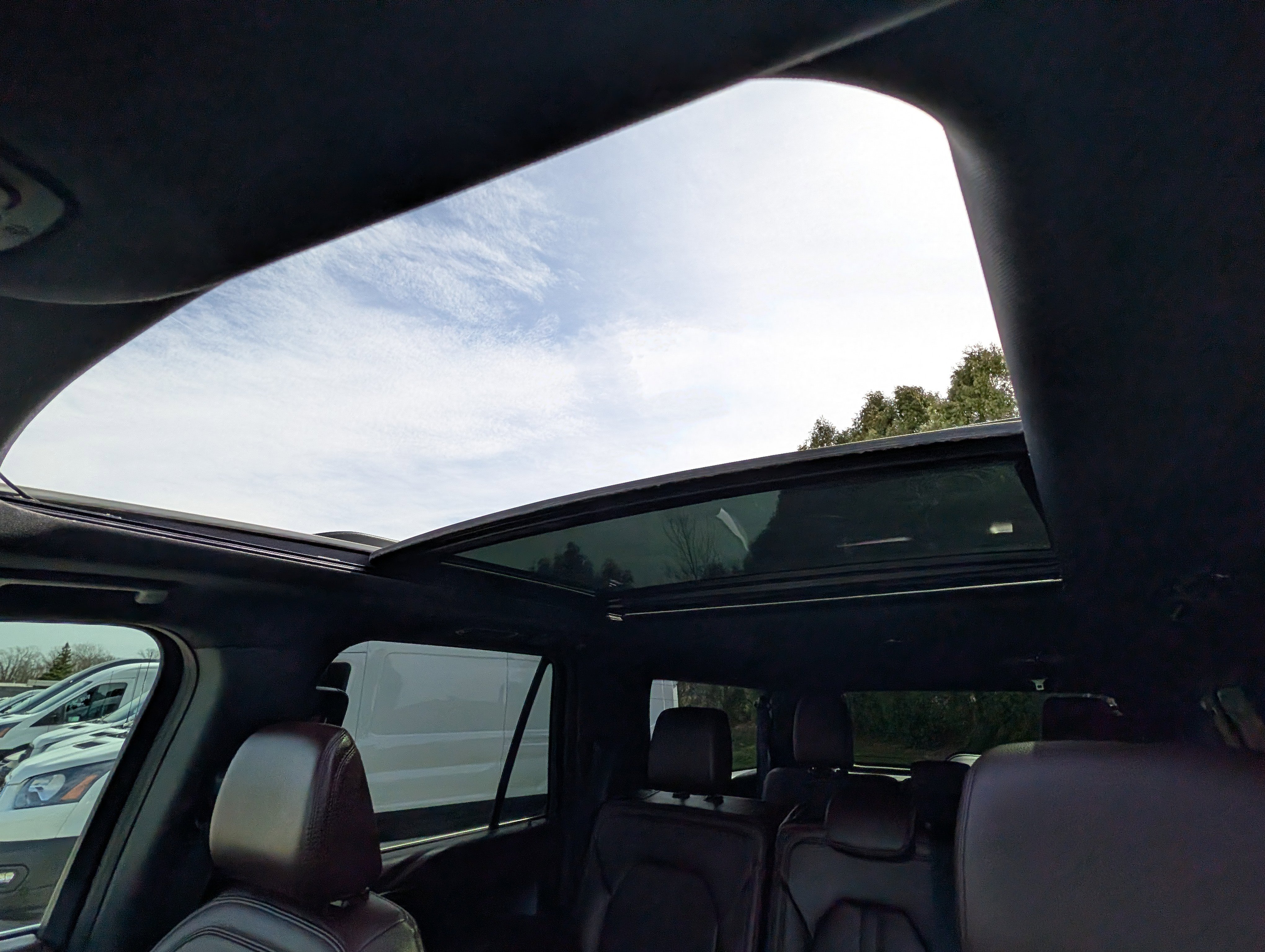 Used 2024 Ford Expedition Max Limited image 31