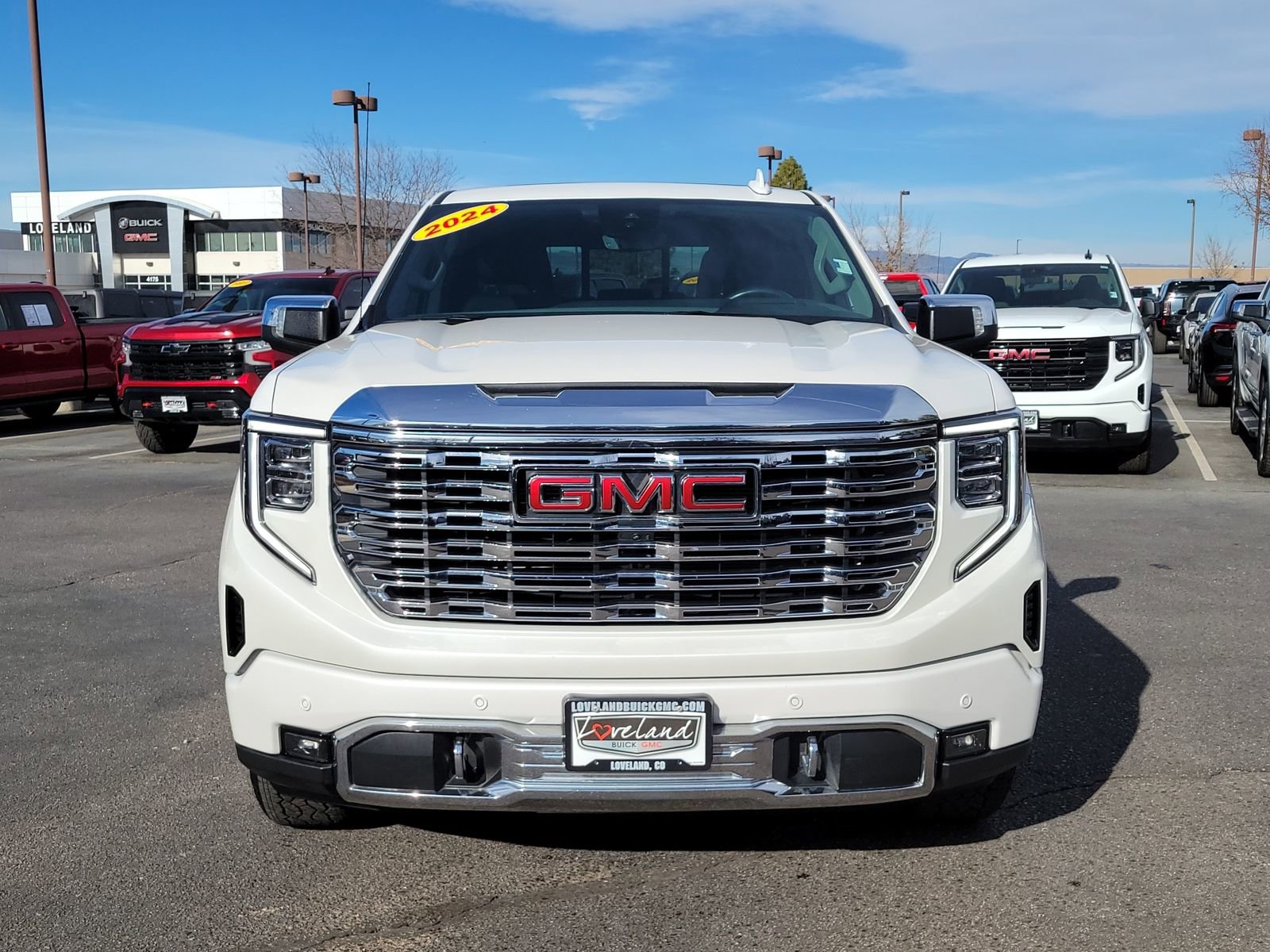 Used 2024 GMC Sierra 1500 Denali w/ Technology Package image 5