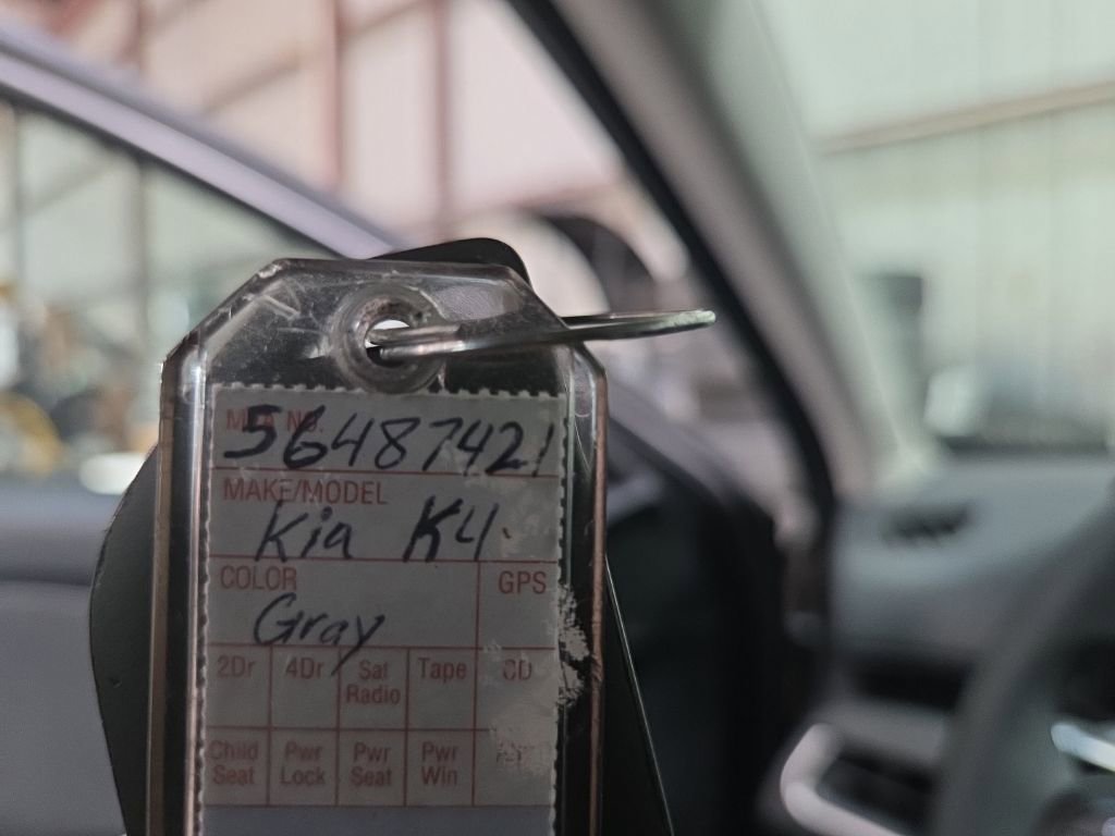 Used 2025 Kia K4 LXS image 4