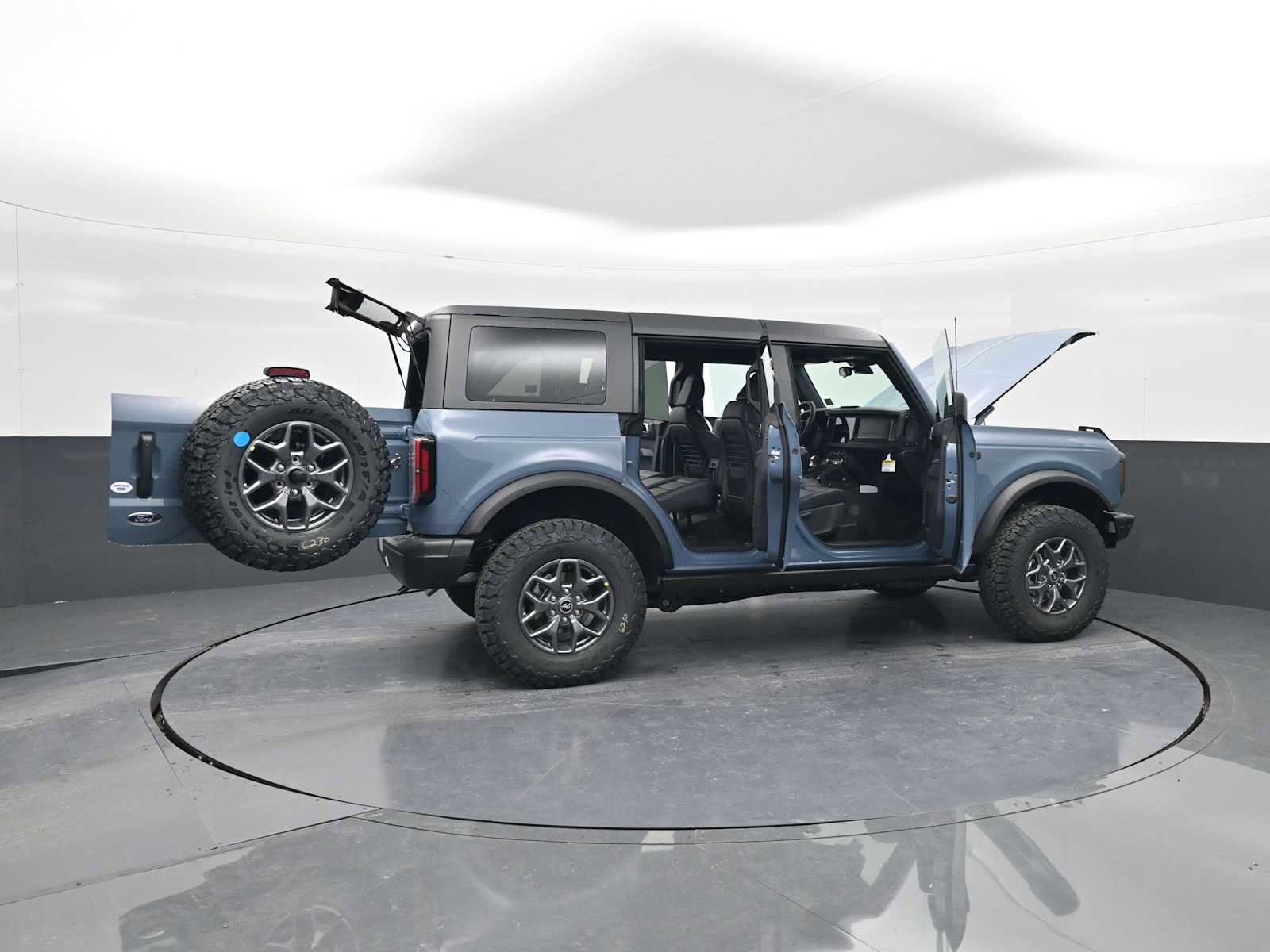 New 2025 Ford Bronco Badlands image 67